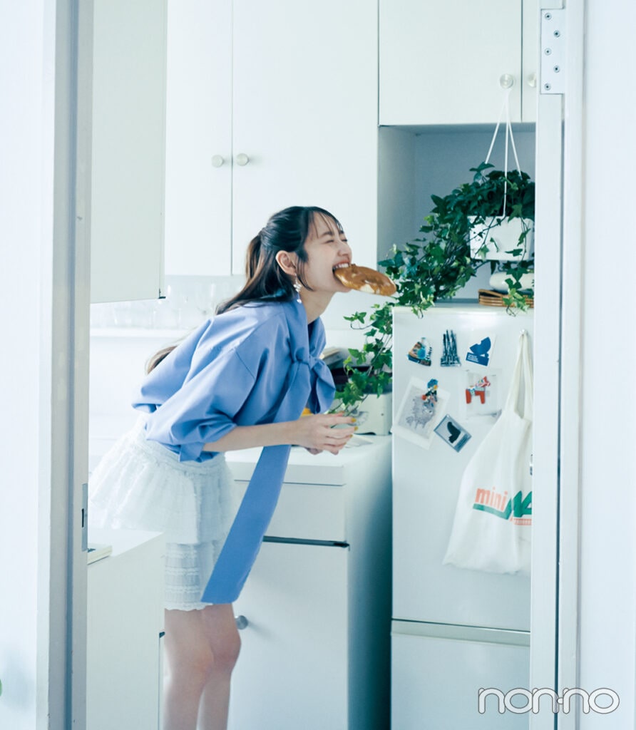 加藤栞の夏→秋着回し28℃ Early to Mid-Septemberモデルカット3-2