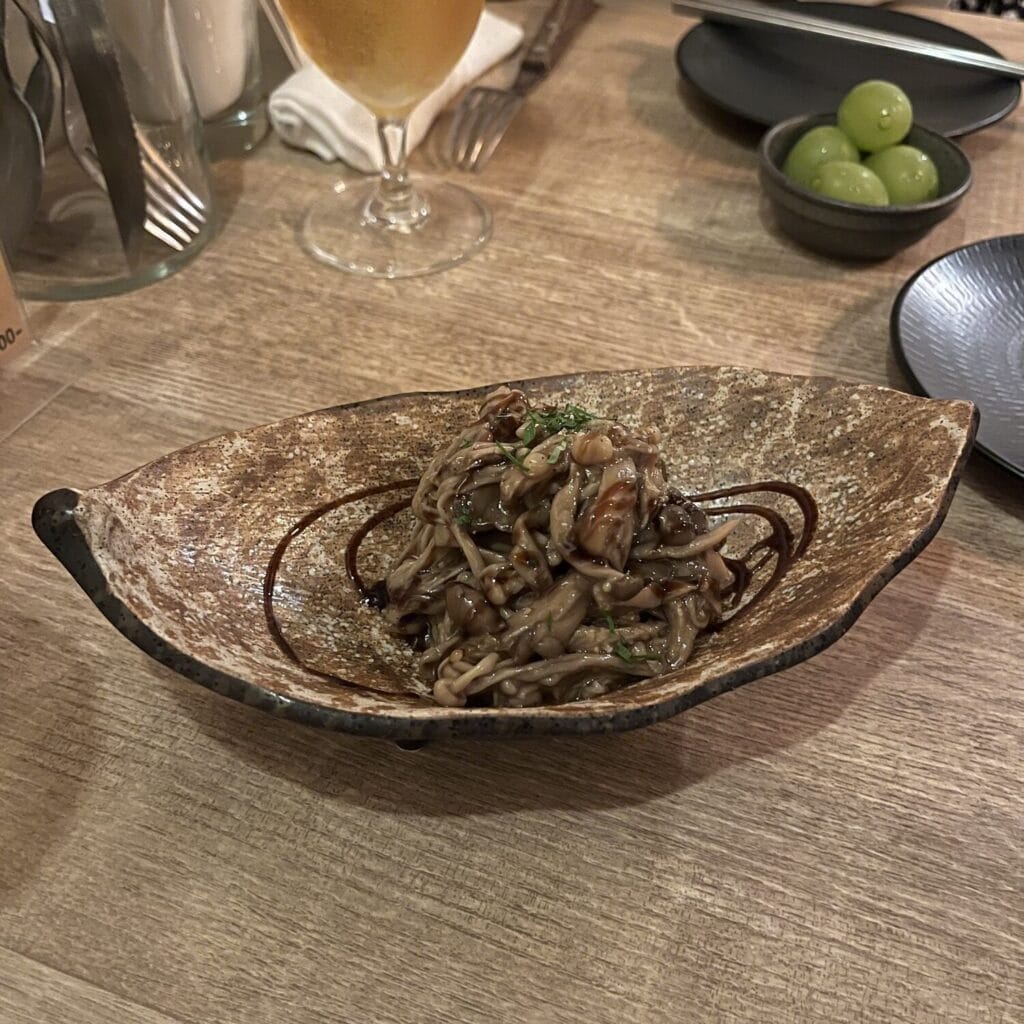 十三 めがねや 前菜 きのこのバルサミコマリネ