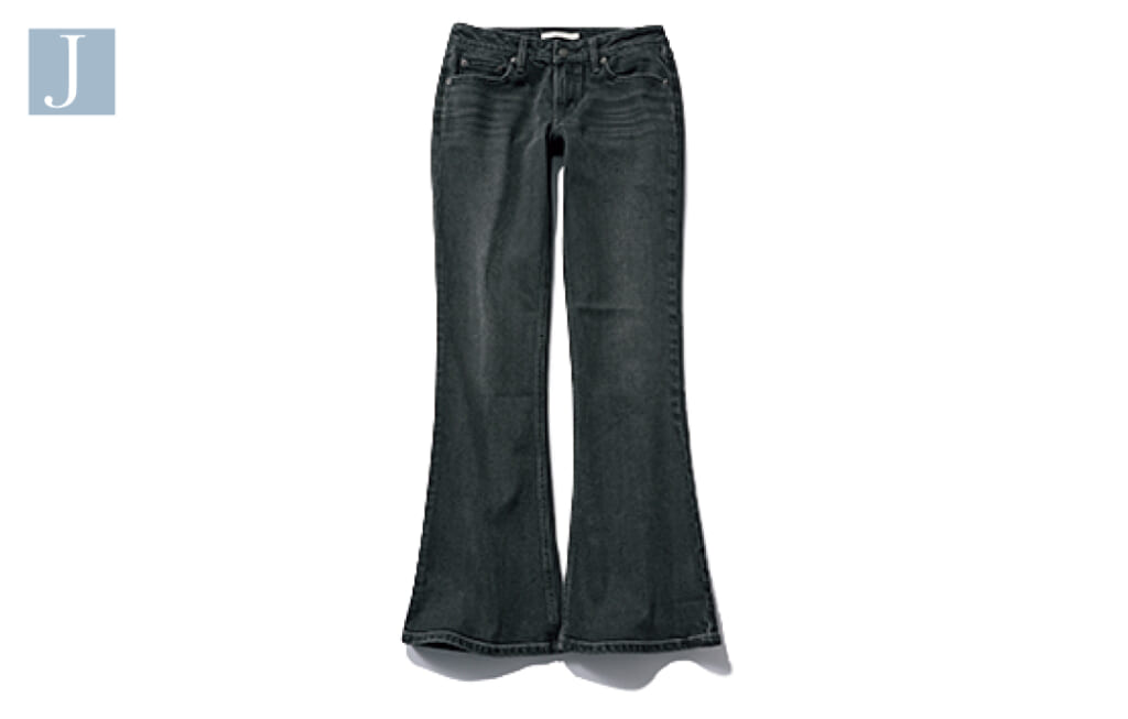 パンツ￥15400／リーバイ・ストラウス ジャパン（リーバイス®）