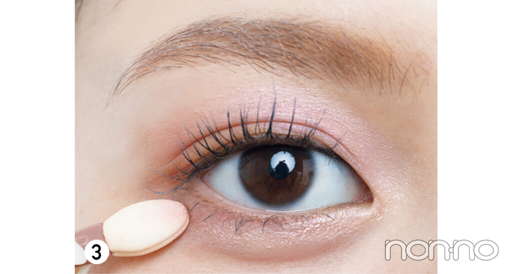 加藤栞の涙袋メイクプロセスカット3−5