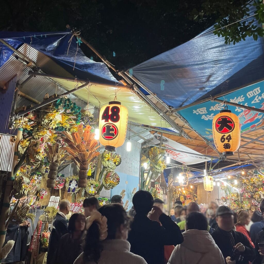 花園神社大酉祭 酉の市 露店 熊手