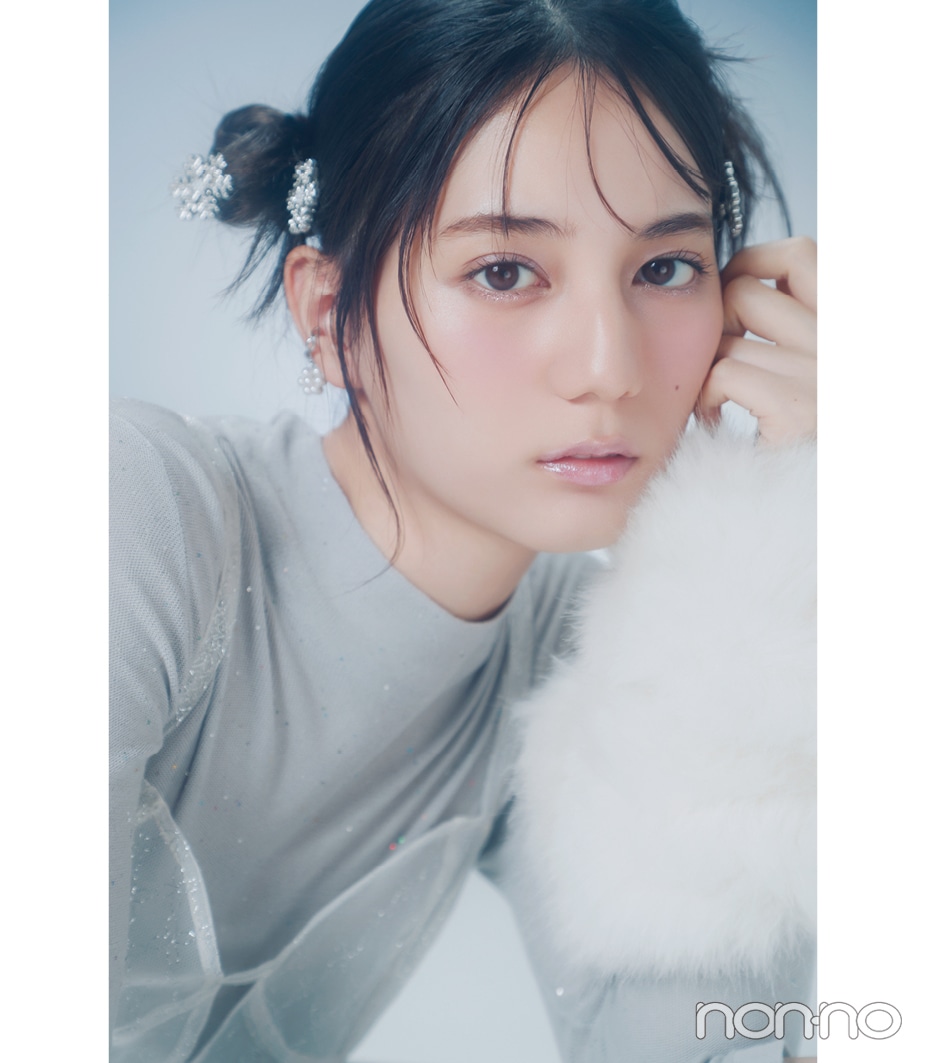 小坂菜緒の冬のゆきんこメイクモデルカット3−1