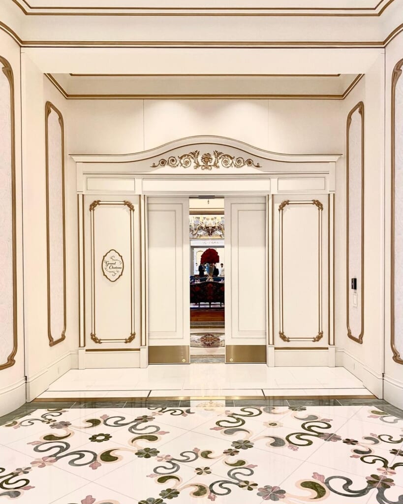 グランドロビー