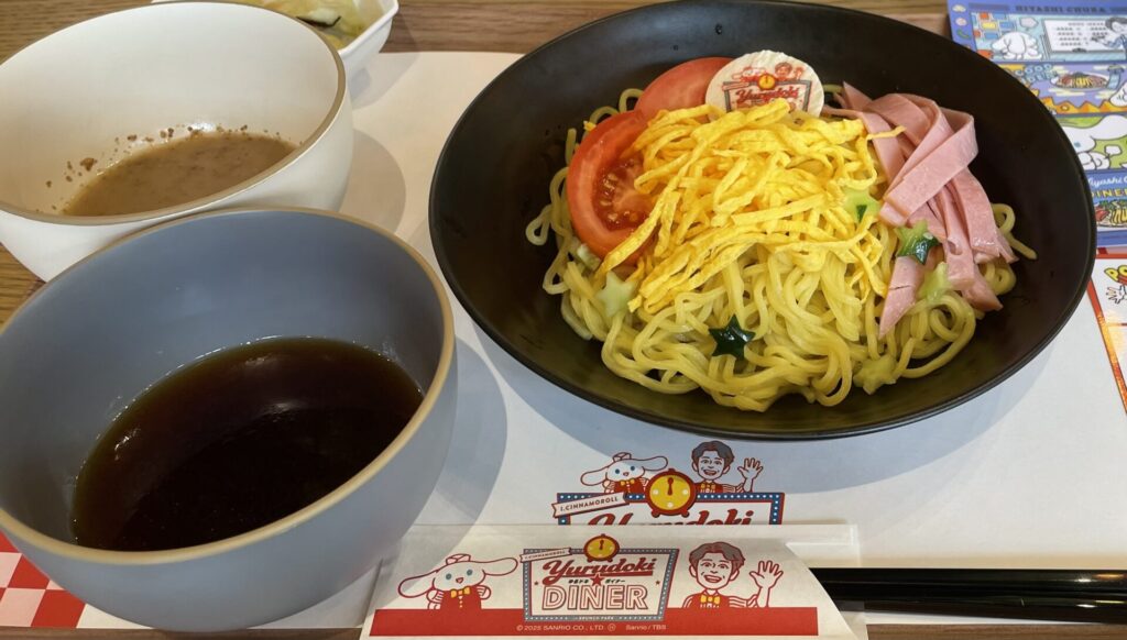 ゆるドキ☆ダイナーで注文した冷やし中華の画像です。