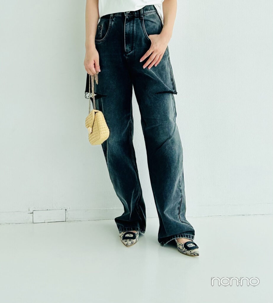 佐々木美玲の私服のデニム