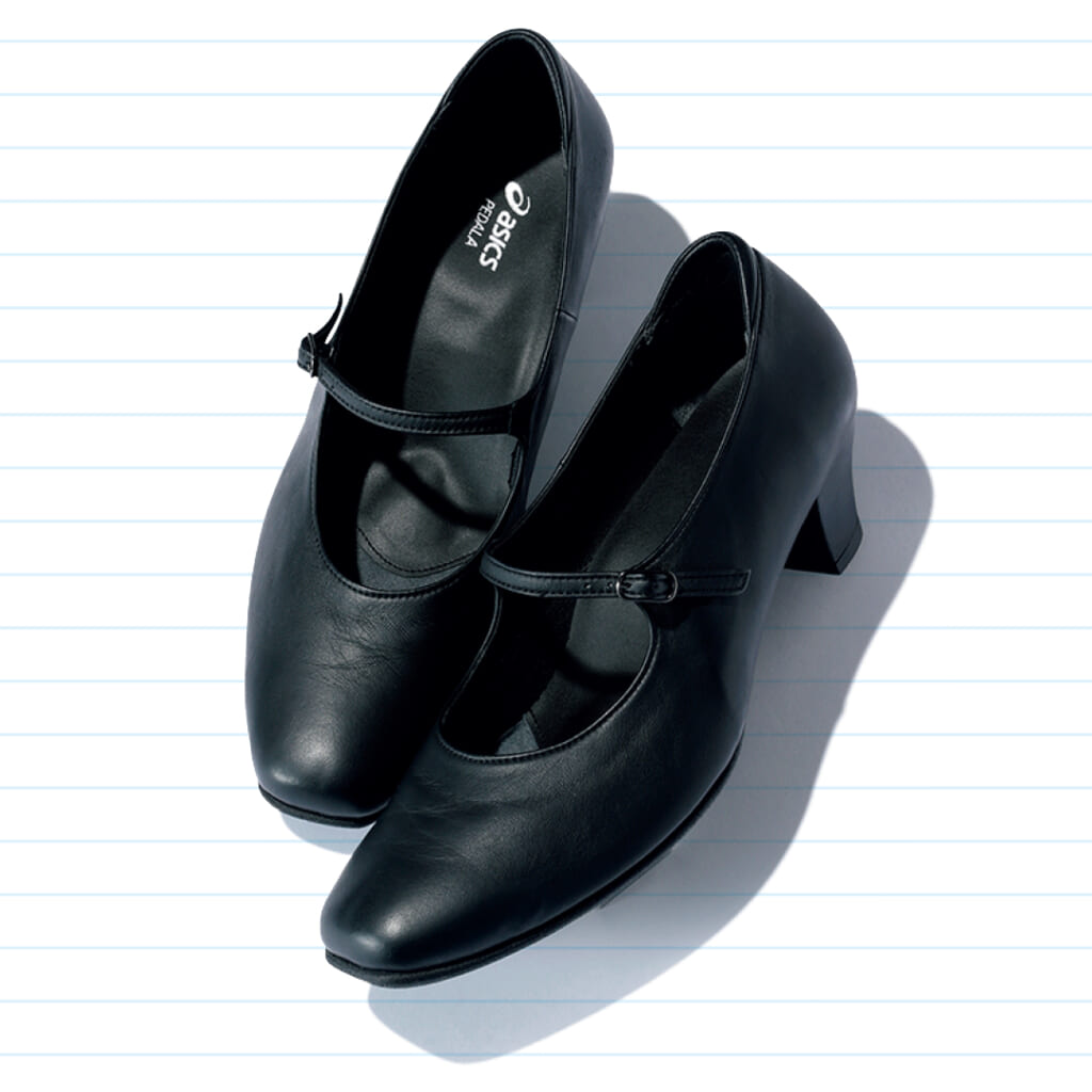 新社会人におすすめの「Asicswalking」のパンプス