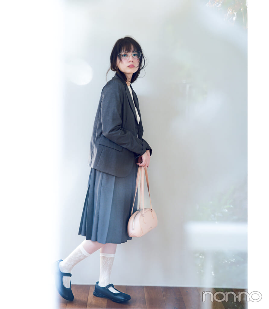 小坂菜緒の春ジャケットモデルカット7