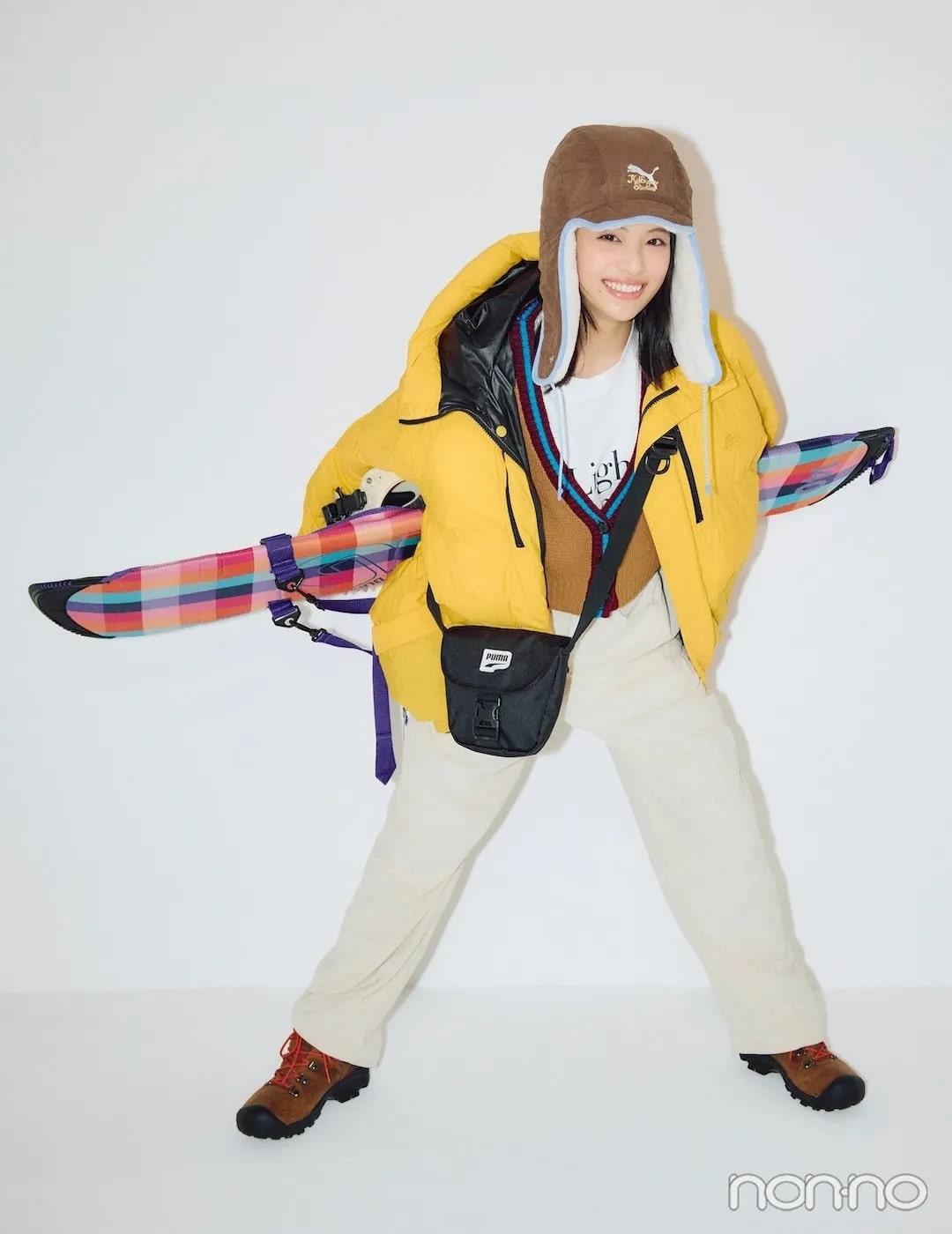 出口夏希の大学生の一週間コーデ、土曜日のダウンスタイル