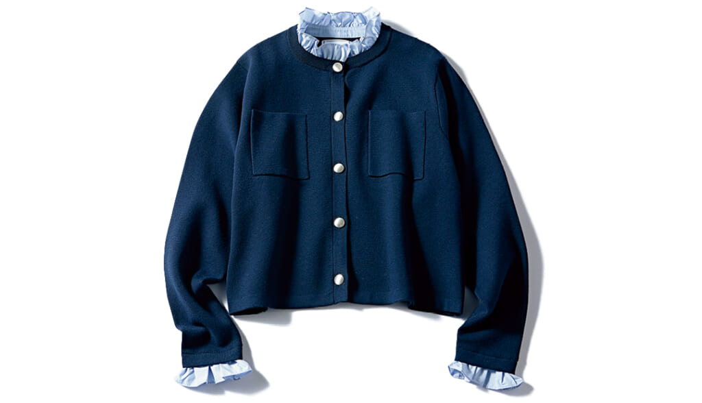 甘フェミニンなフリル衿トップス