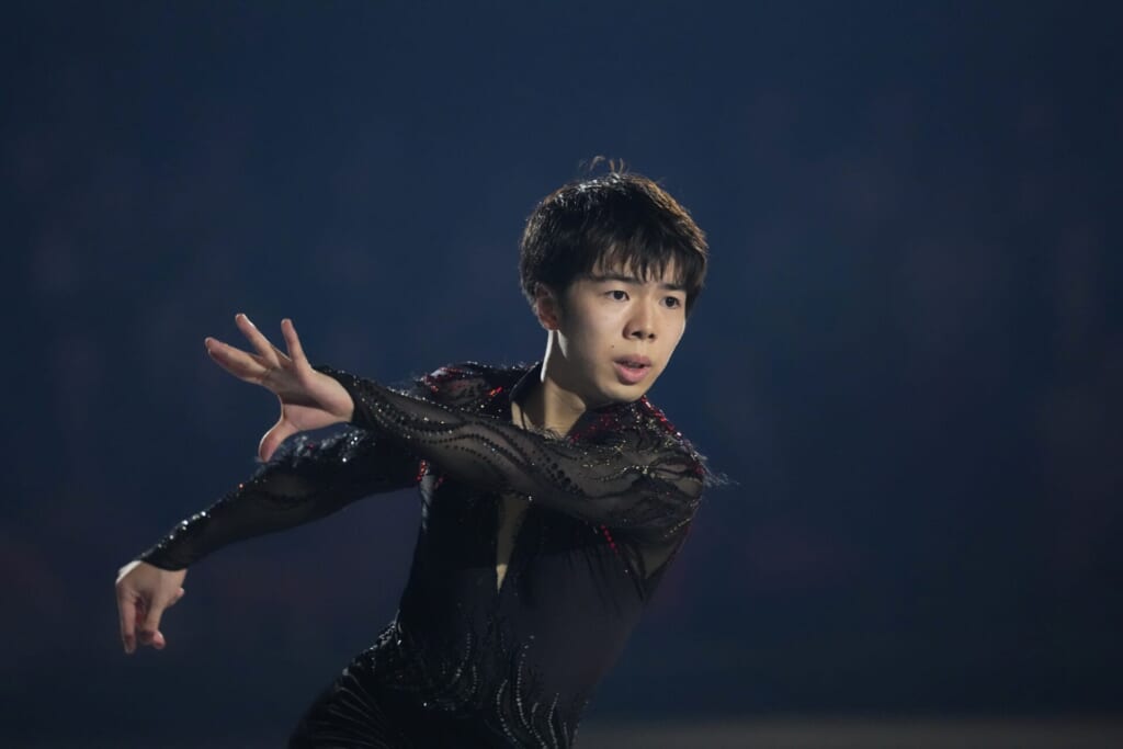 ファンタジーオンアイスで披露された佐藤駿「火の鳥」