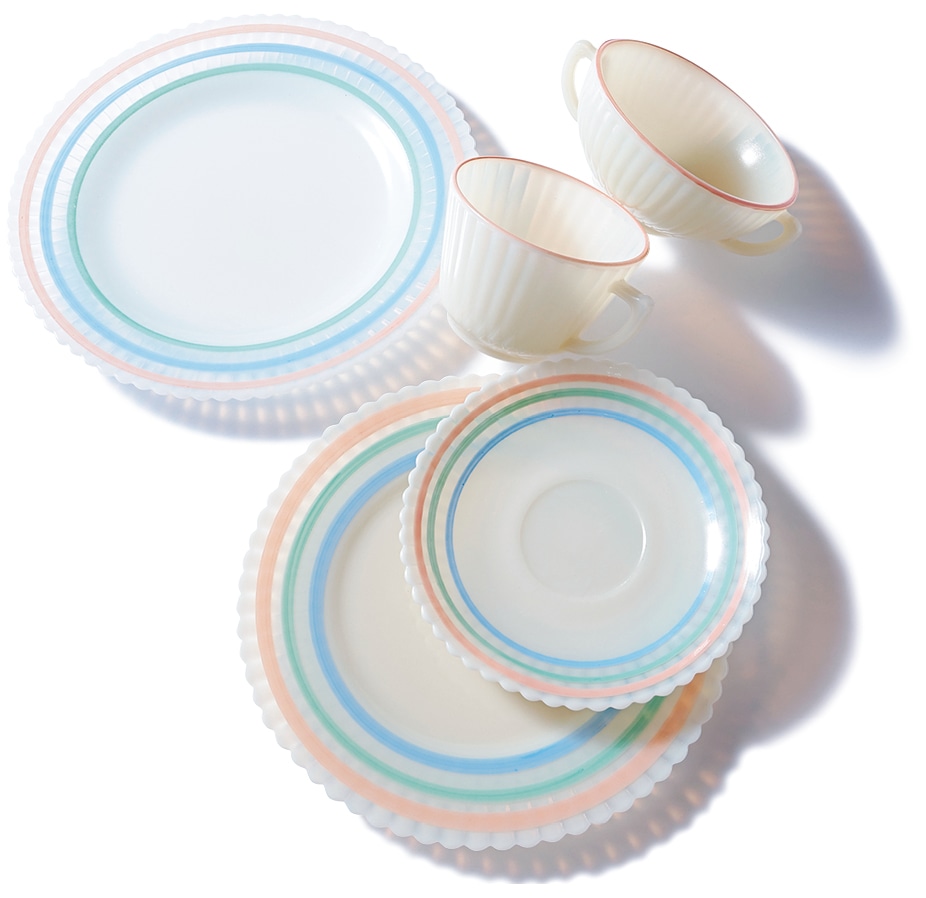 DEALERSHIPのクリームボウル・カップ&ソーサー・サラダプレート・ディナープレート