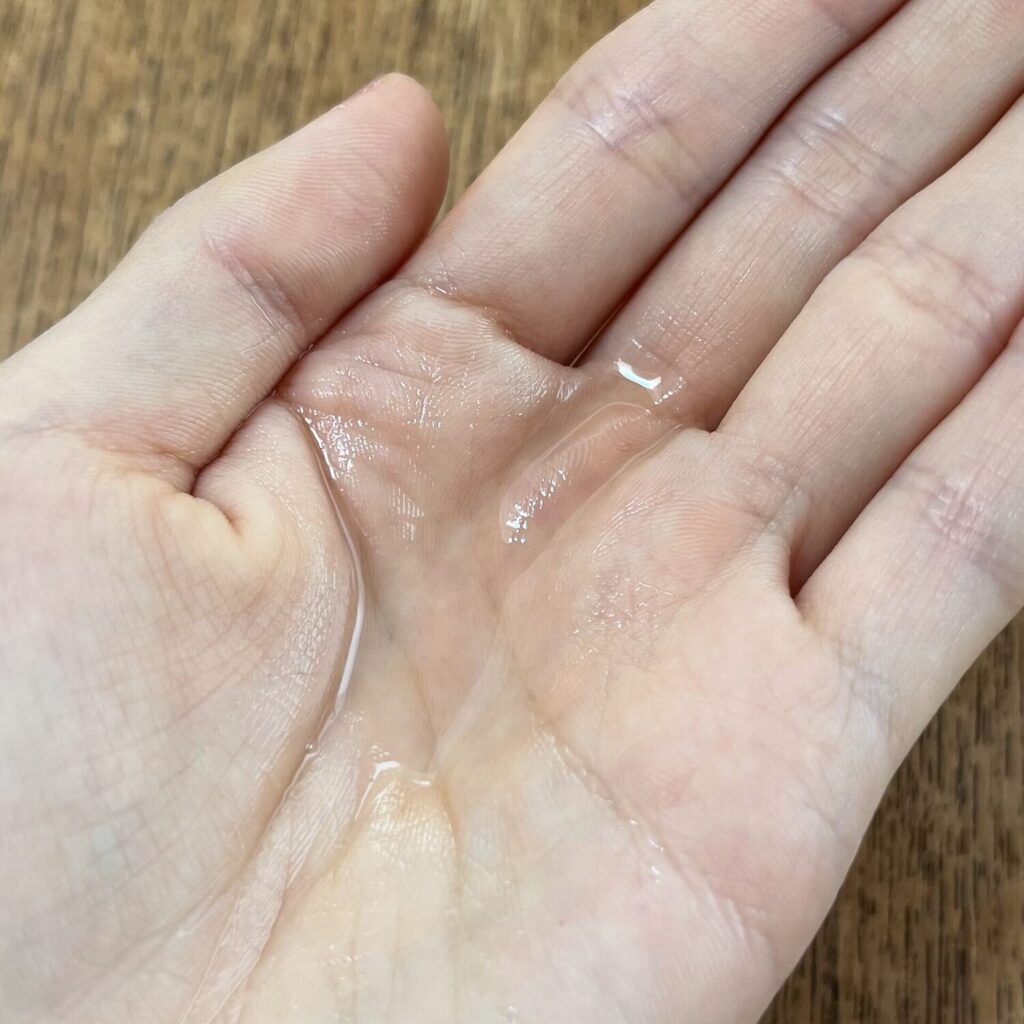 YOLU ヘアオイル テクスチャ