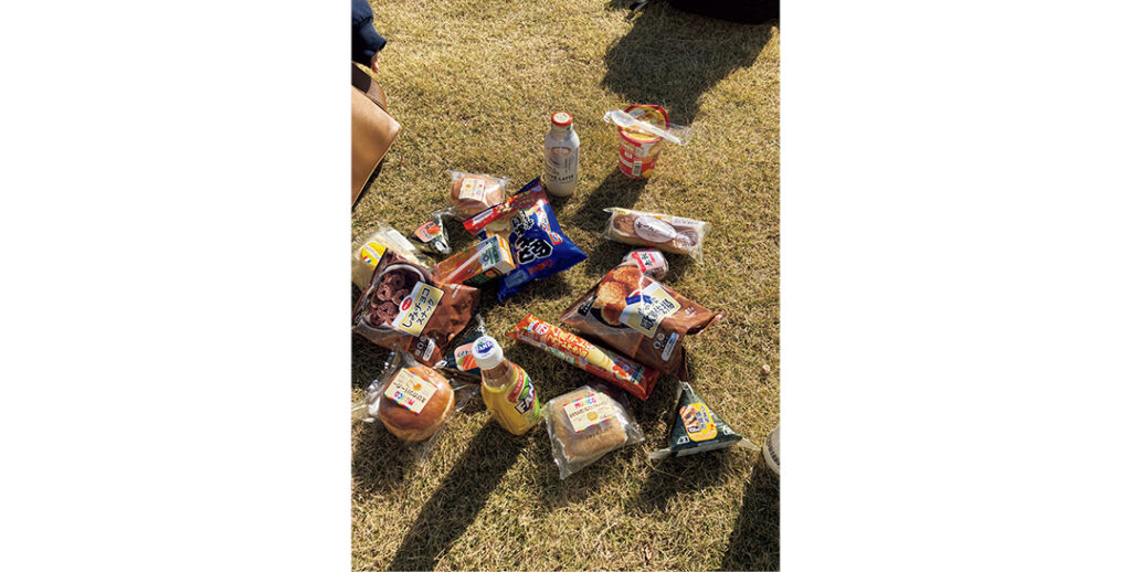 ＂キャンパス内＂ピクニック♡