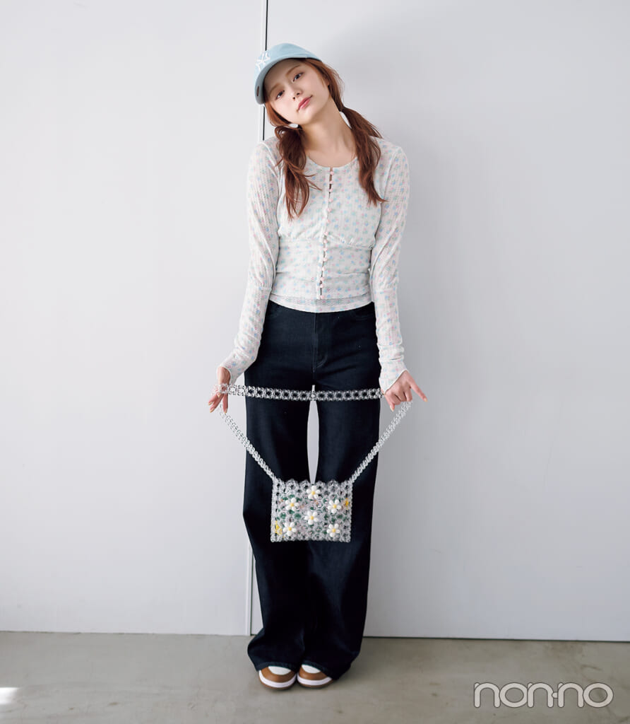 お花見に行く日のデニムコーデMOUSSY
ADVANCED LONG LEG FLARE