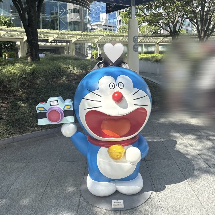 「呪いのカメラ」を持つドラえもん