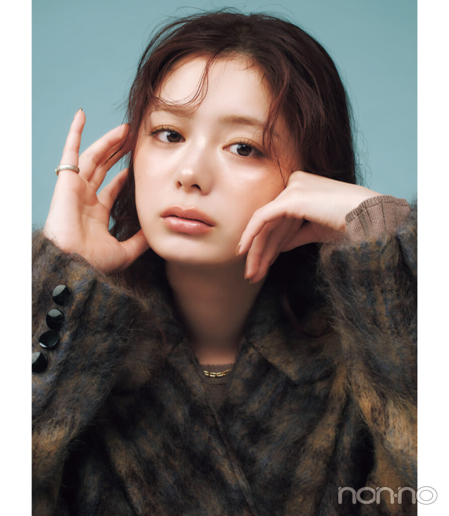 紺野彩夏の秋のベージュメイク