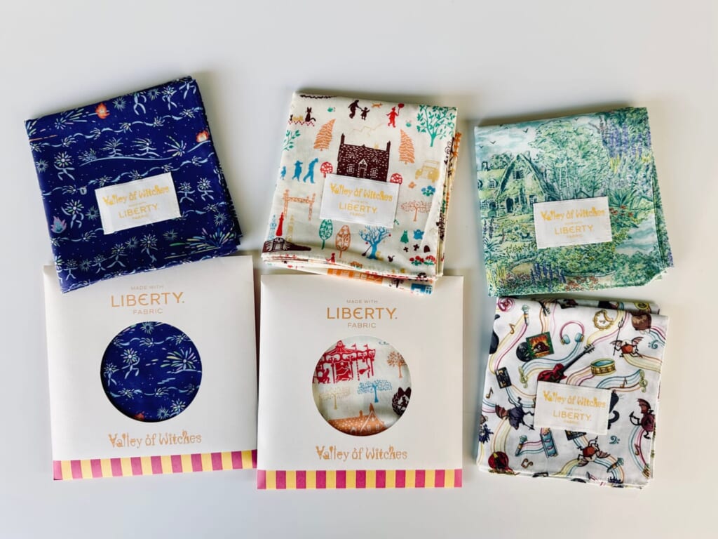 ジブリパーク「魔女の谷」のショップ「13人の魔女団」限定・リバティ社とのコラボ共同開発オリジナルハンカチ