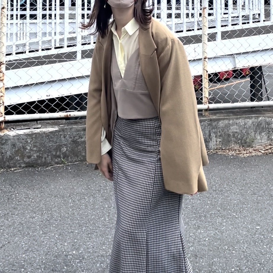 FREE'S MART(フリーズマート)のマーメイドスカートを使った大学生コーデ