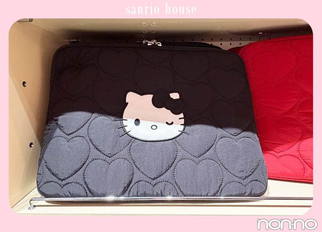 ハローキティ ハートキルティングPCケース、ブラック