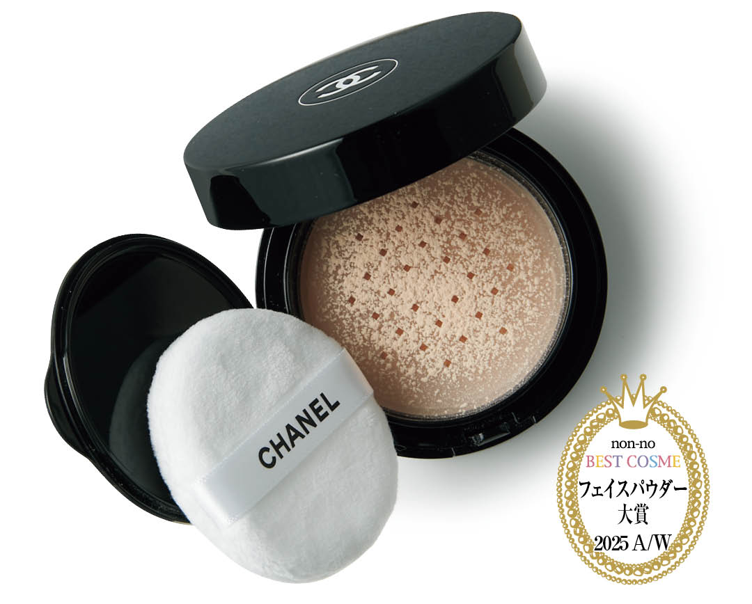 シャネル プードゥル ユニヴェルセル リーブル オン-ザ-ゴー