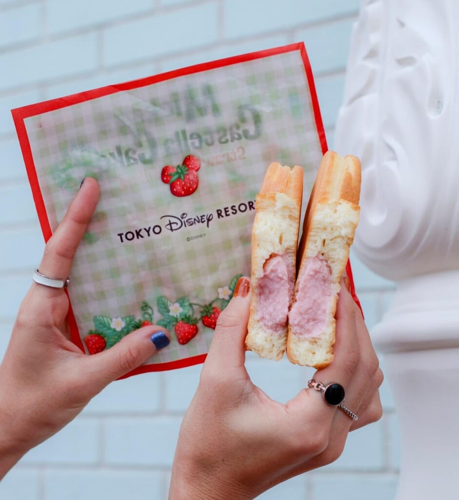 「ミッキーカステラケーキ(ストロベリー)」