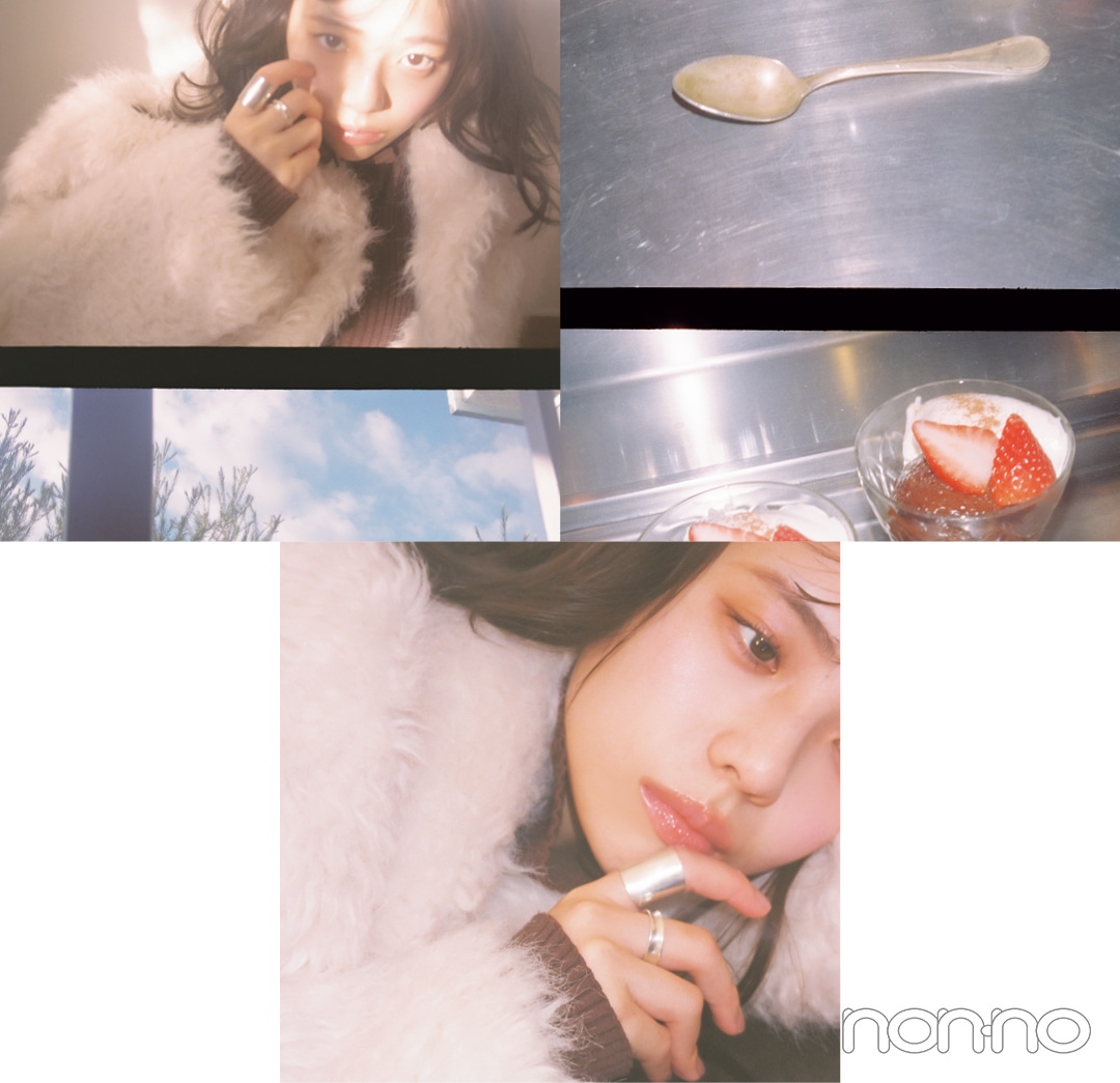 指輪を付けた菊地姫奈