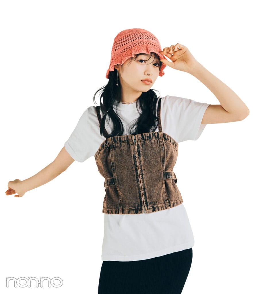 林芽亜里の大学生のための白Tモデルカット2-23