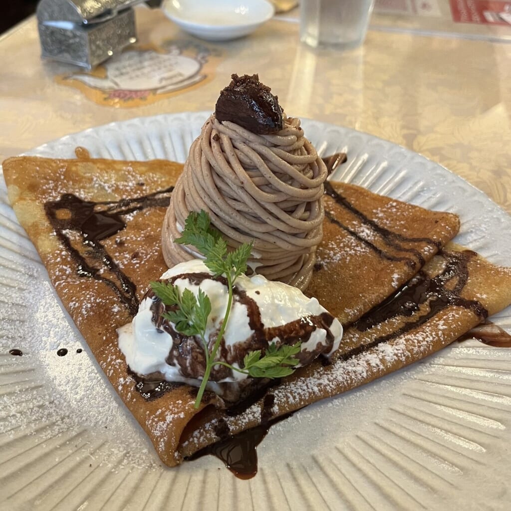 クレープリー・アルション モンブランクレープ