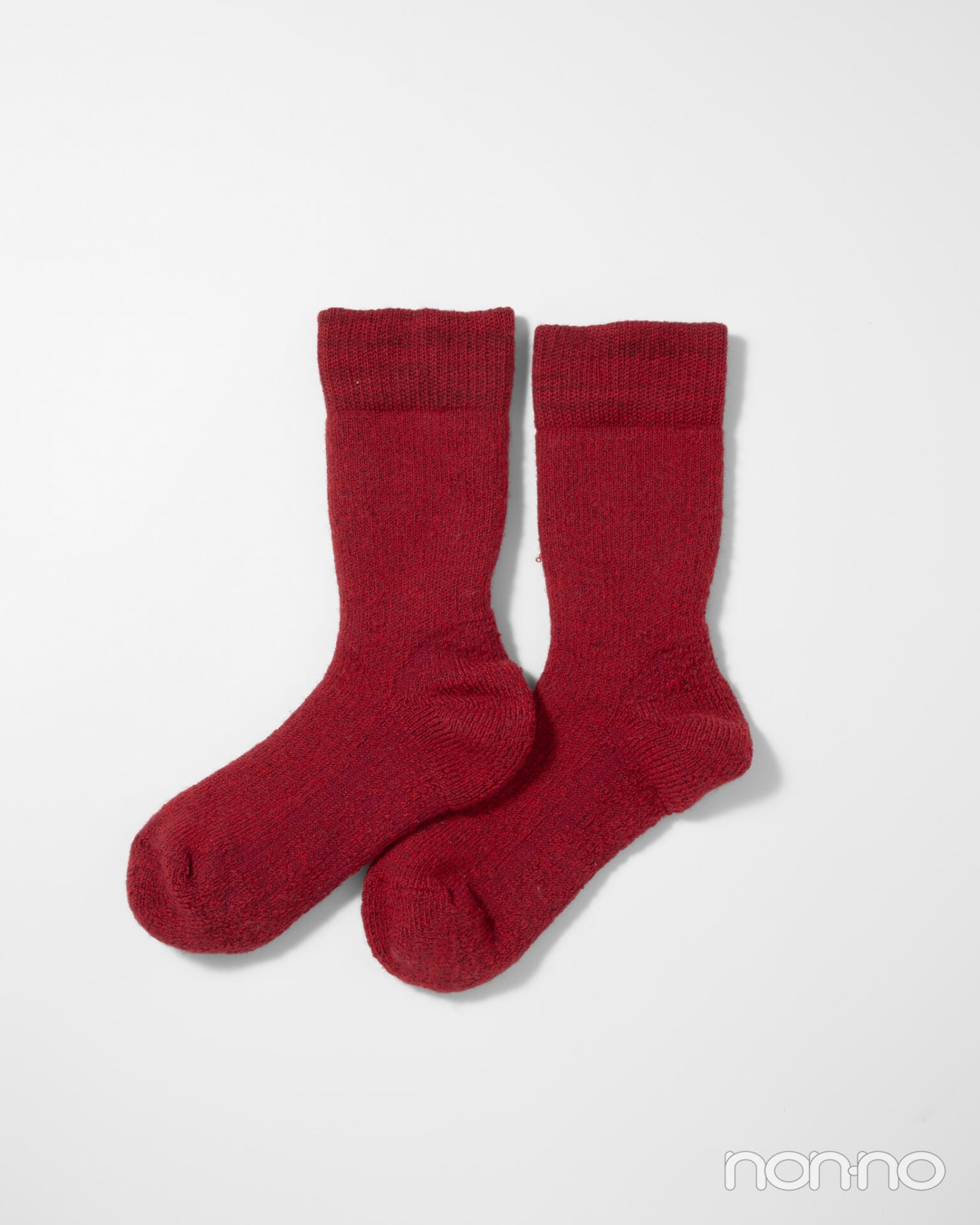 モンベル「メリノウール アルパイン ソックス Men's」の赤