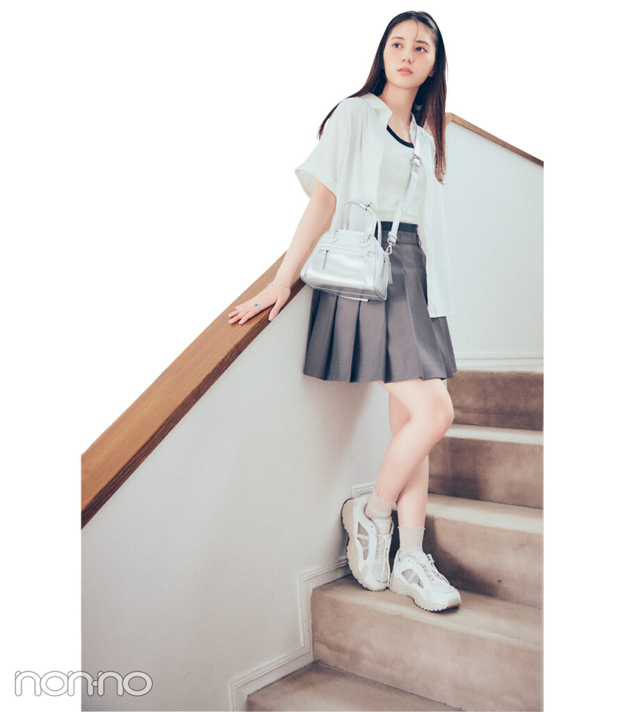 小坂菜緒の晴れ着回しDAY8