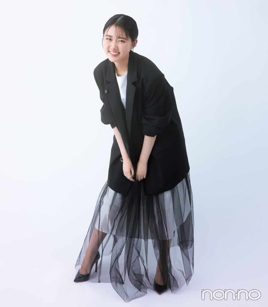 映画『見える子ちゃん』出演の原菜乃華さん