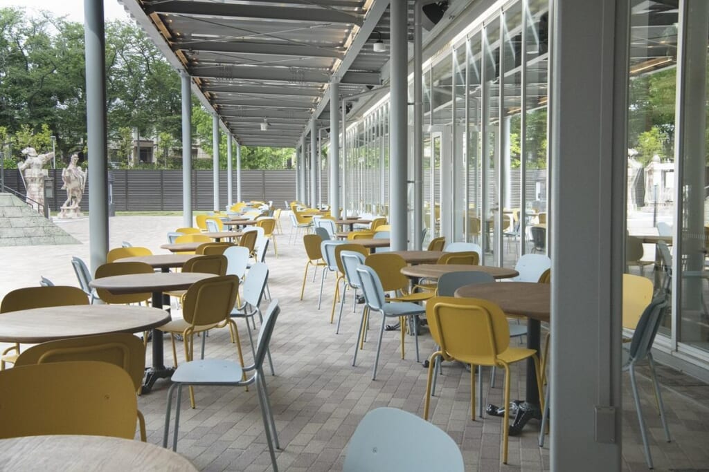 ハリポタ、世界最大のバタービールバー、テラス