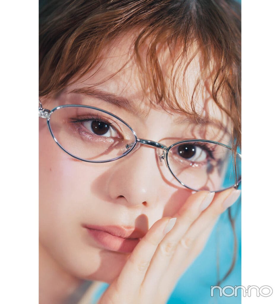 紺野彩夏のカバーガール特集モデルカット2-4