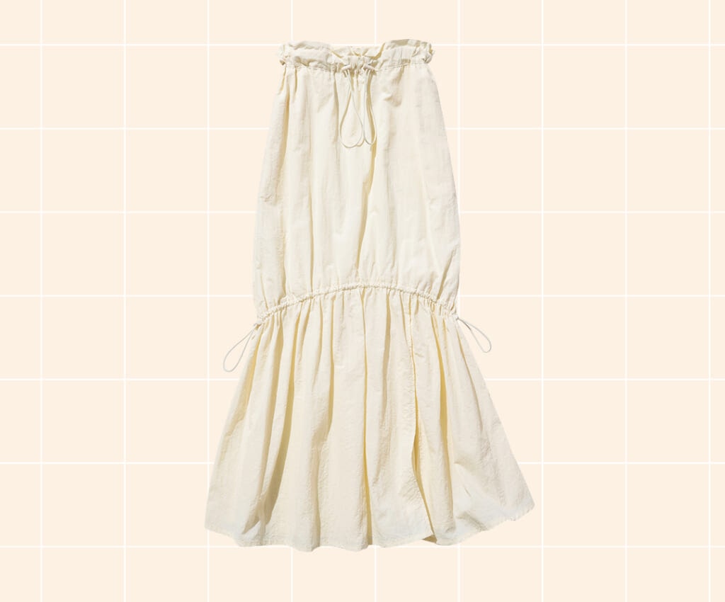 シビアの淡色ロングスカート