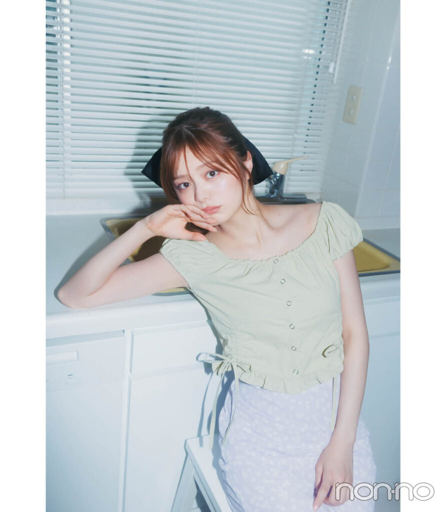 紺野彩夏のビッグシュシュ