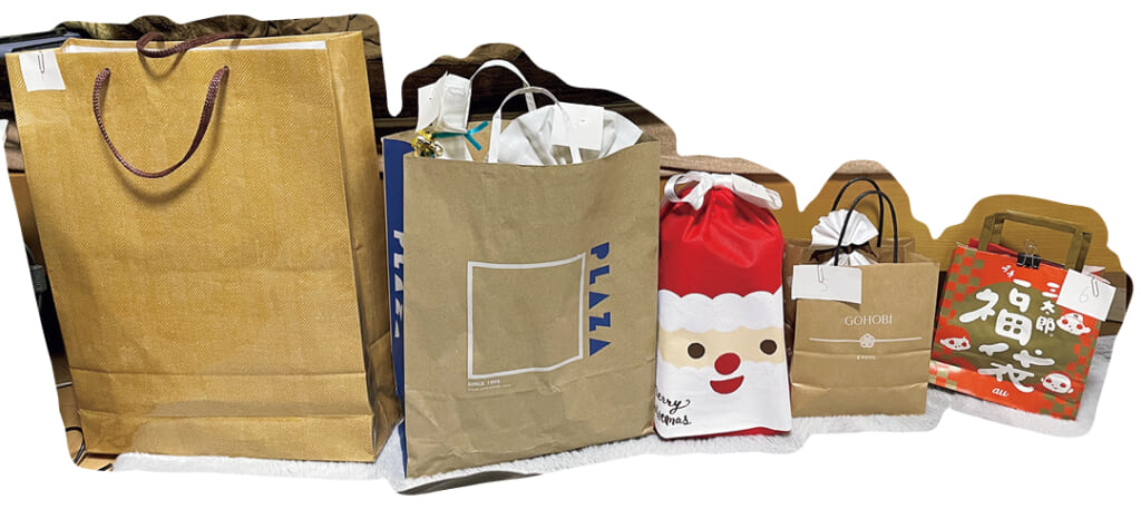 中身は内緒のクリプレ交換が盛り上がる（かろさん・大学院2年）