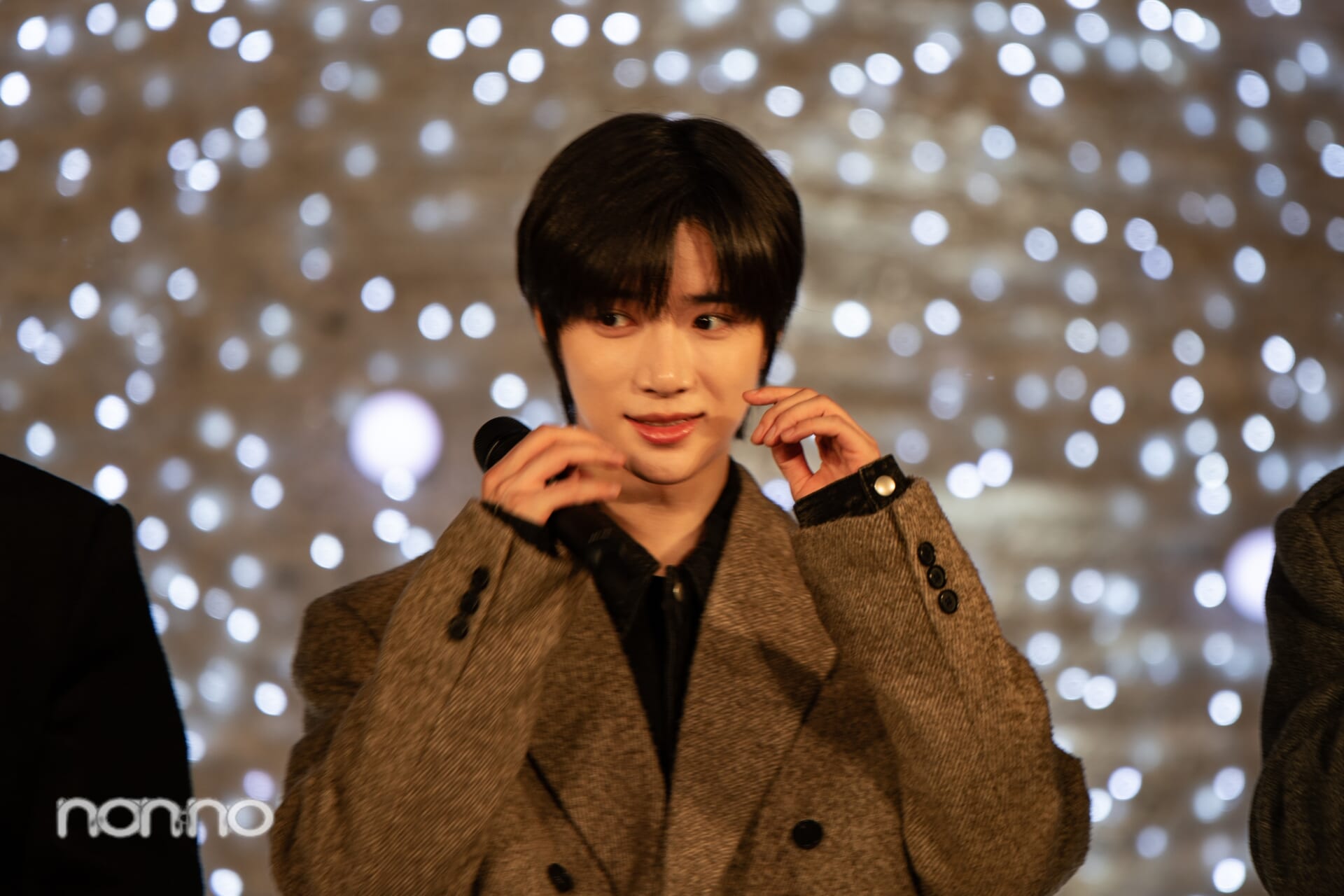 TOMORROW X TOGETHER （トゥモローバイトゥギャザー、TXT）BEOMGYU（ボムギュ）とイルミネーション