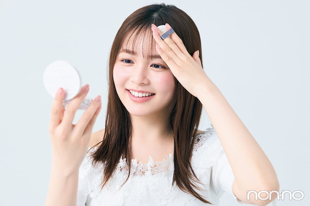 久間田琳加　セザンヌ 毛穴レスフィックスパウダー