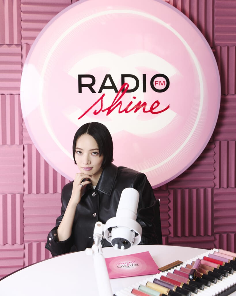 小松菜奈さんルージュ ココ イドゥラ グロス 434使用