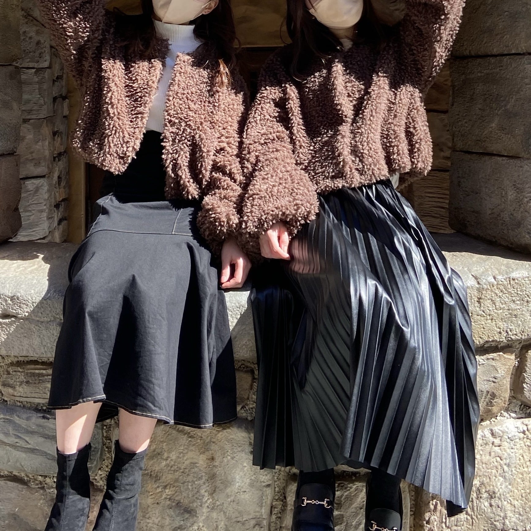 RETRO GIRL(レトロガール)のアウターを使った大学生のディズニーシミラーコーデ