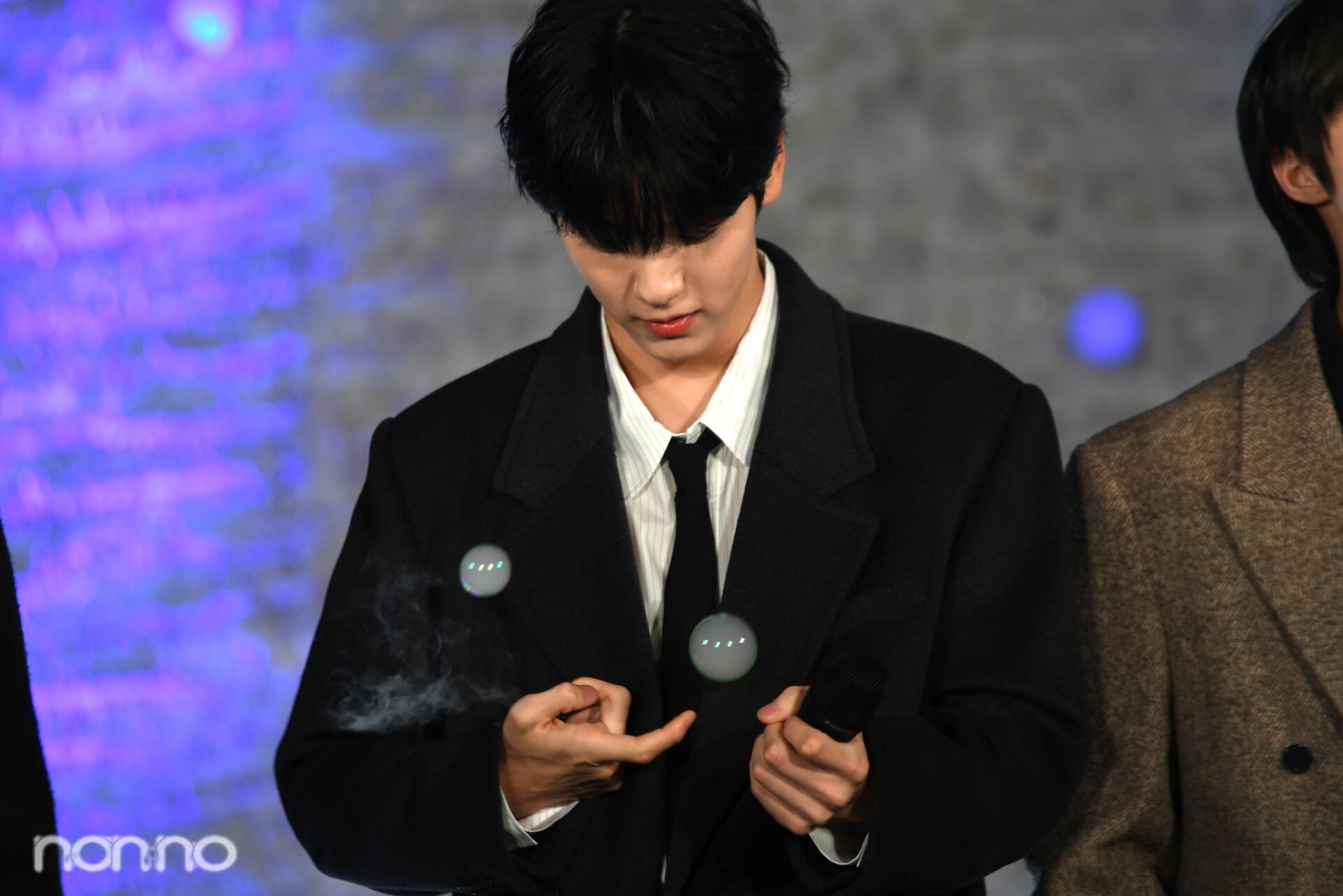 シャボン玉と遊ぶSOOBIN（スビン）