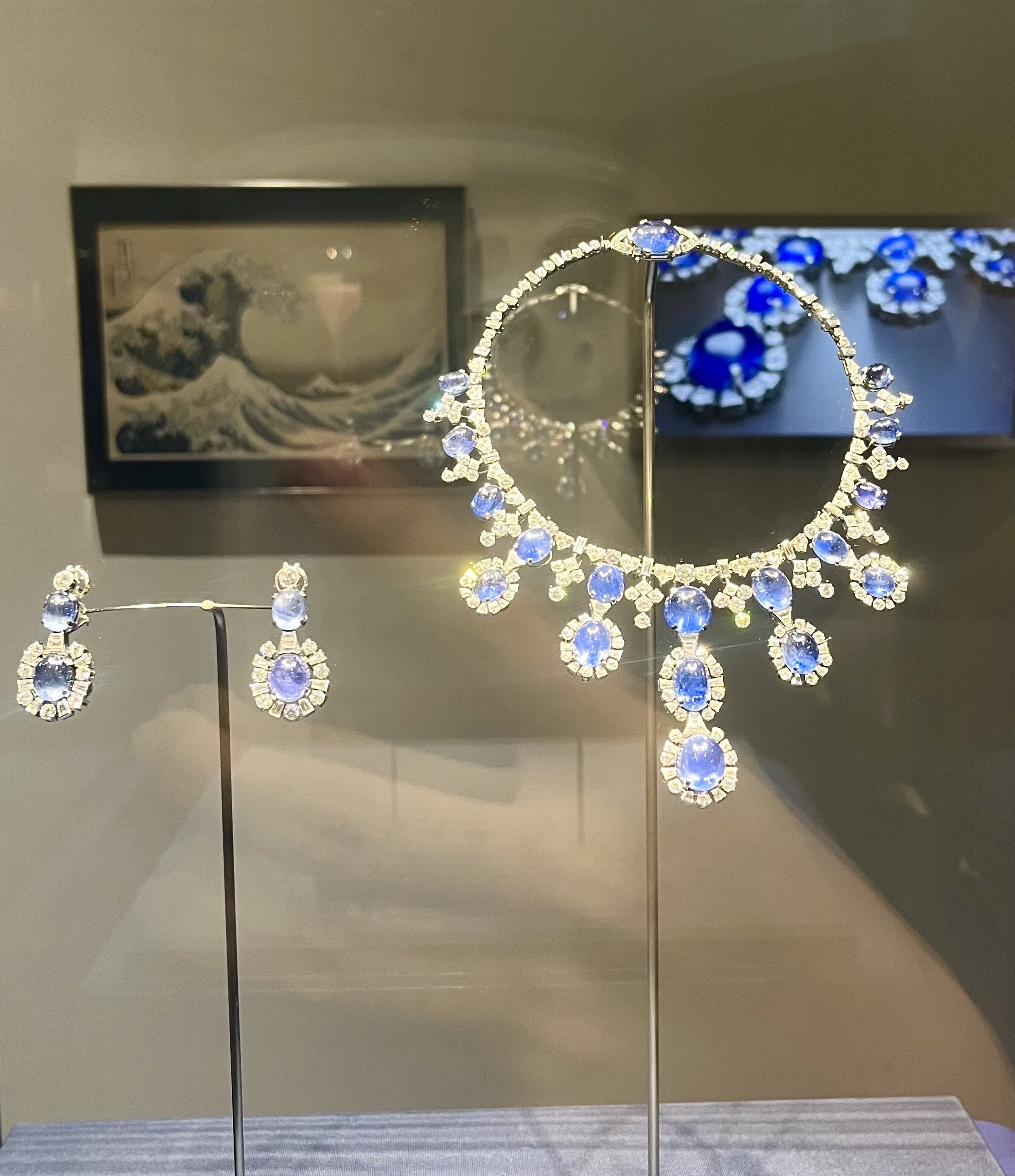 ブルガリ展　サファイヤ