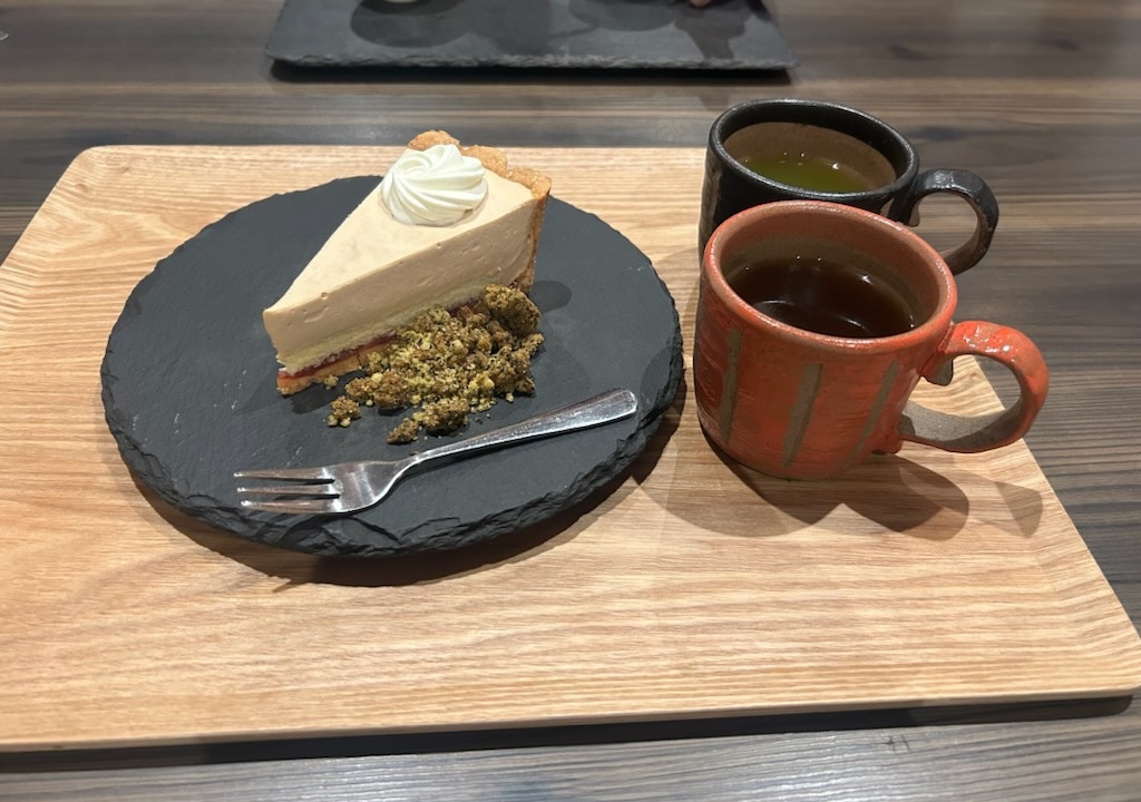 茶ッ葉屋　メニュー　紅茶ケーキ