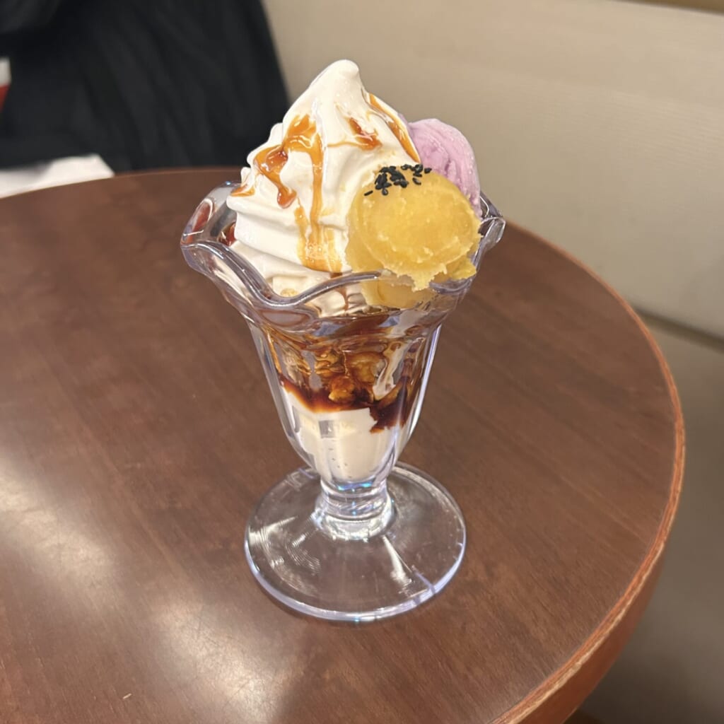 スイートポテト&紫芋のパフェ