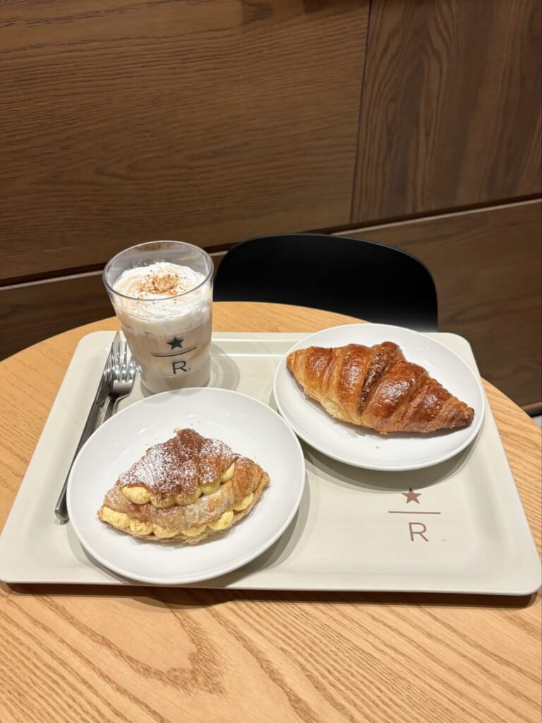 クロワッサン、ティラミスクロワッサン、バニラマキアート