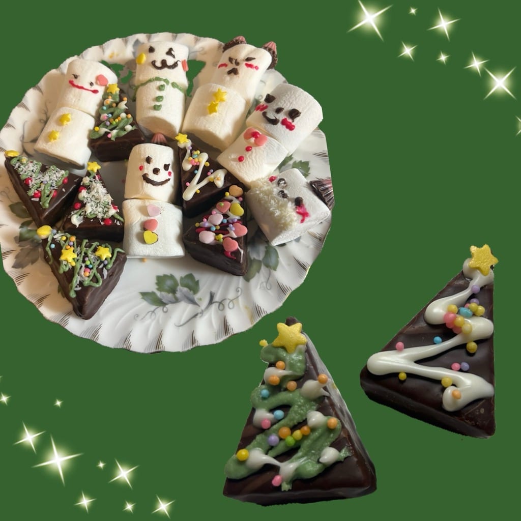 市販のお菓子でクリスマスツリー風スイーツレシピ