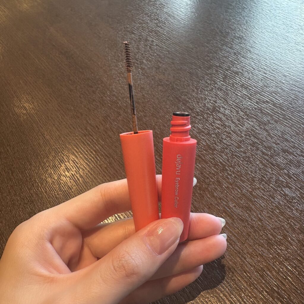 フィルム眉カラーの写真