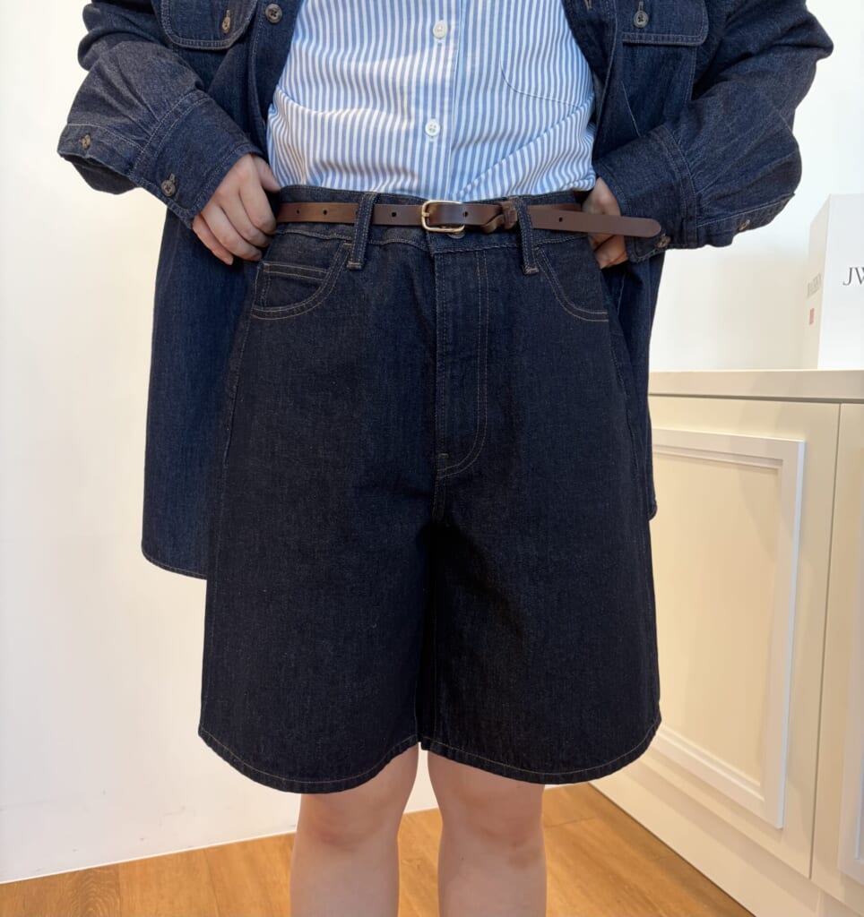 ユニクロアンドJWアンダーソンのデニムハーフパンツを試着