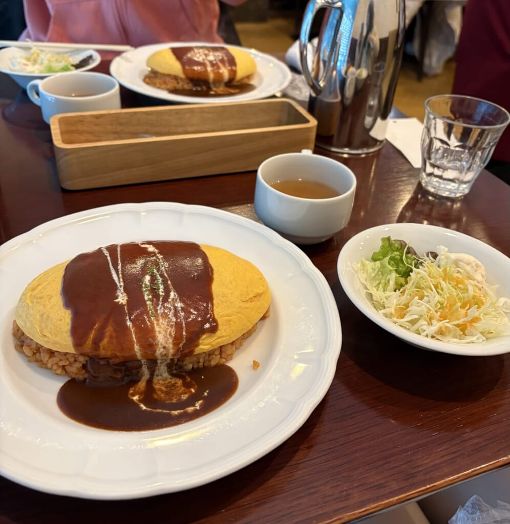 ゆき亭　オムライス　デミグラスソース　近鉄奈良