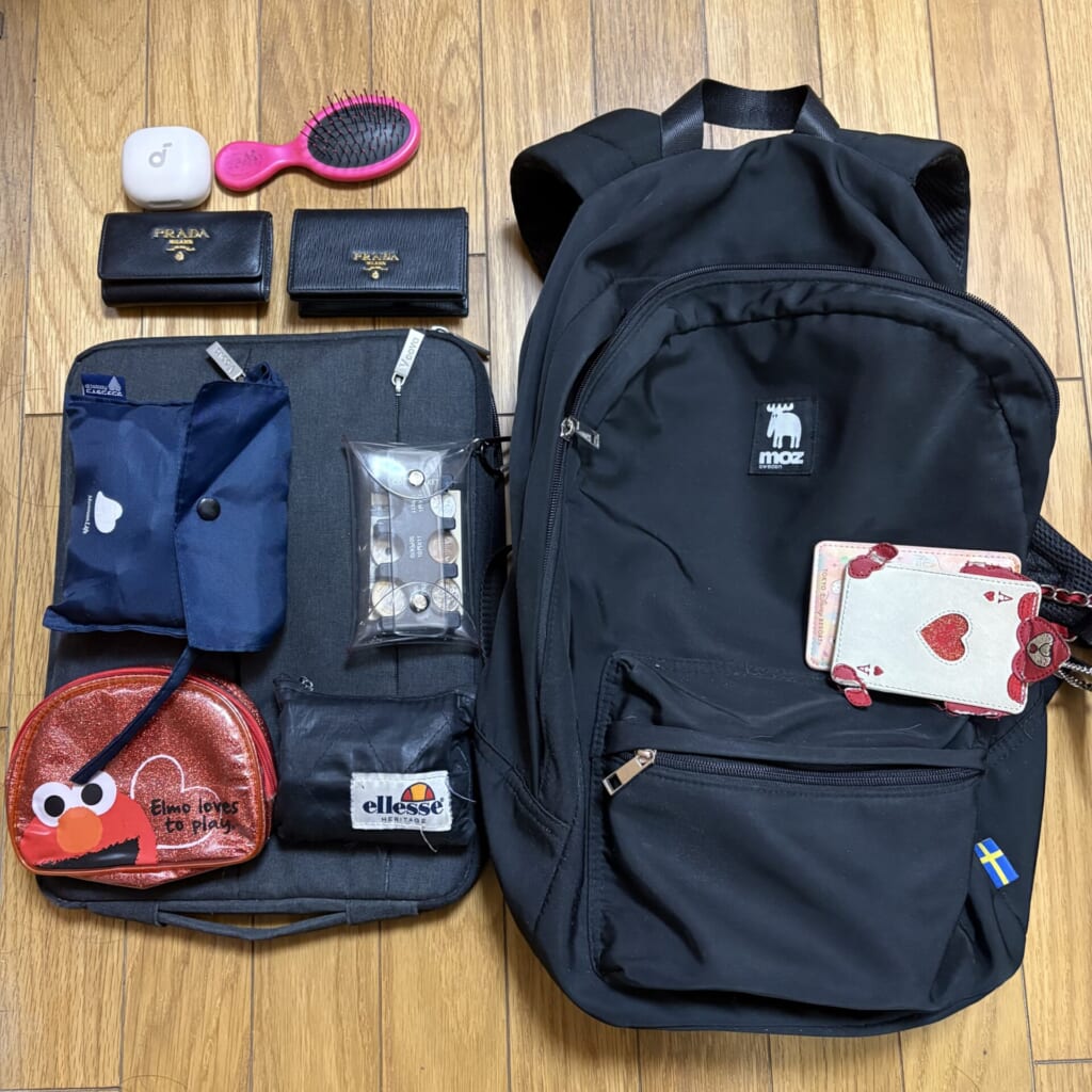 大学生 通学バッグ 中身 リュック